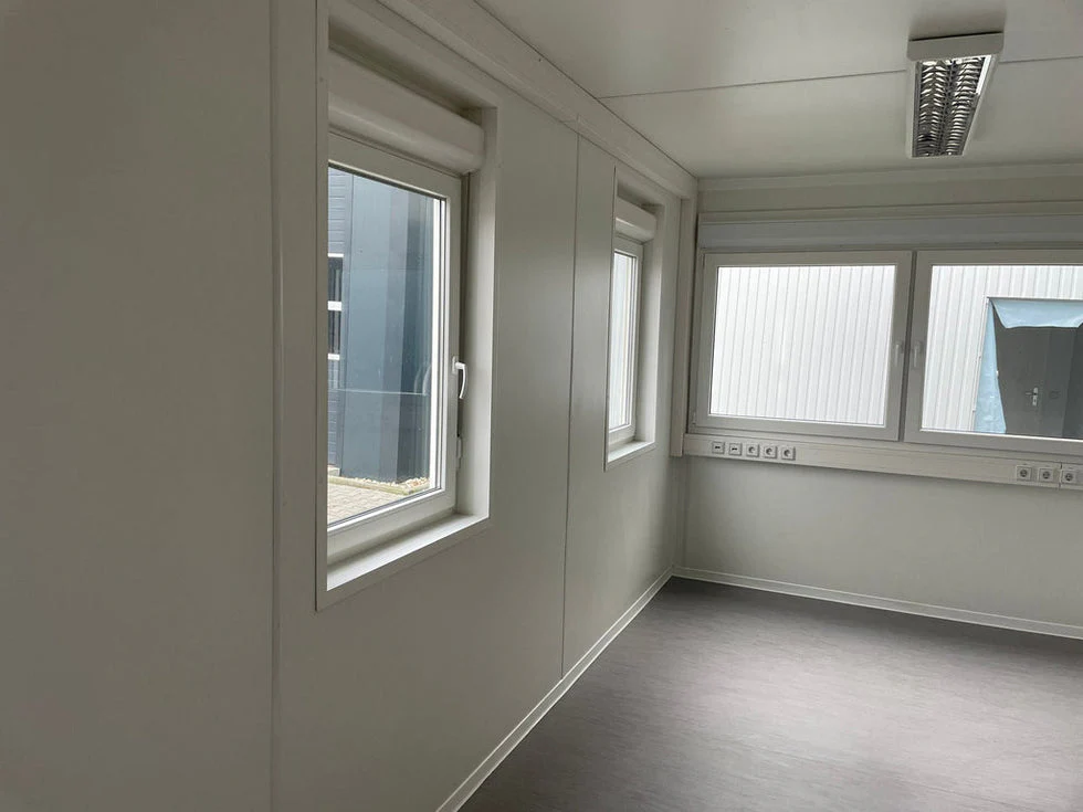 Contenedor oficina de 6 × 2,4 M - Imagen 6