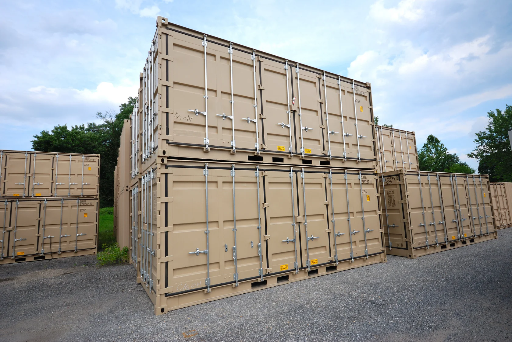 NUEVO CONTENEDOR ISO DE CARGA SECA DE 20 PIES – APERTURA LATERAL COMPLETA Y PUERTAS DOBLES, UN EXTREMO